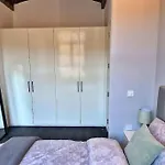 Lägenhet Modern 1 Bed With Secure Gated Parking Bradford (West Yorkshire)
