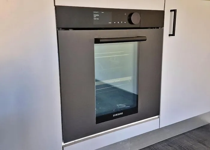 Modern 1 Bed With Secure Gated Parking アパート *