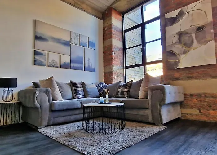 Modern 1 Bed With Secure Gated Parking Apartment Bradford (West Yorkshire)